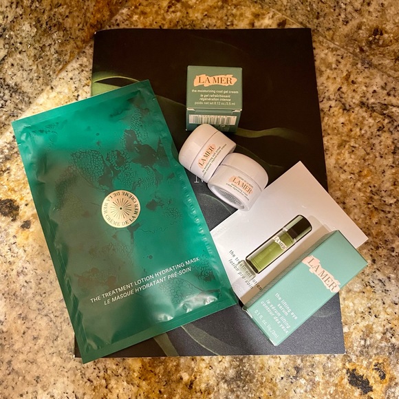 La Mer’s Lifting Kit. La Mer x Neiman Marcus - Picture 1 of 8